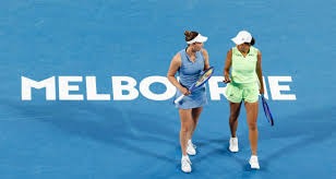 郭泓志在 2010 年创造了连续解决 36 名左打者的纪录，获封“左打者噩梦”