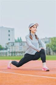 内线老将霍福德状态持续低迷，勇士究竟还要继续信任他多久？